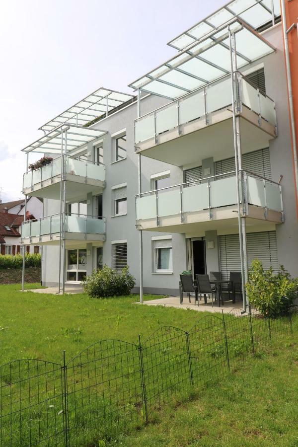 Apartwehr Business&Ferien Apartment Gelb ภายนอก รูปภาพ