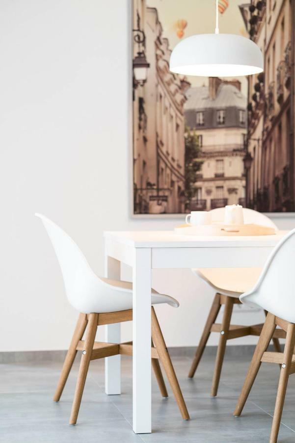 Apartwehr Business&Ferien Apartment Gelb ภายนอก รูปภาพ